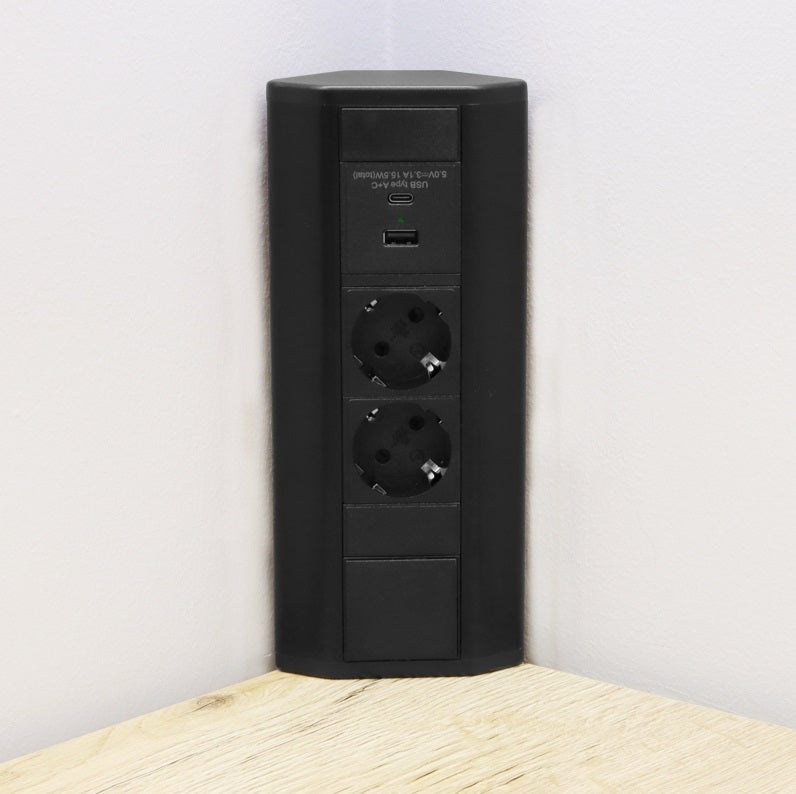 Priză de colţ Corner Box USB, finisaj Negru