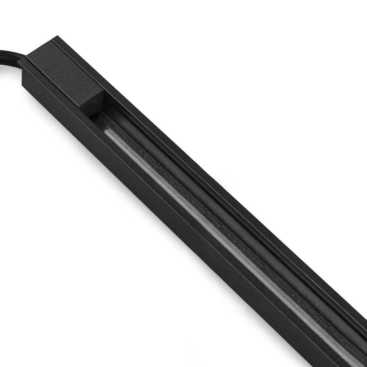 Detaliu conector rapid Miniled introdus în șina electrificată DIWO