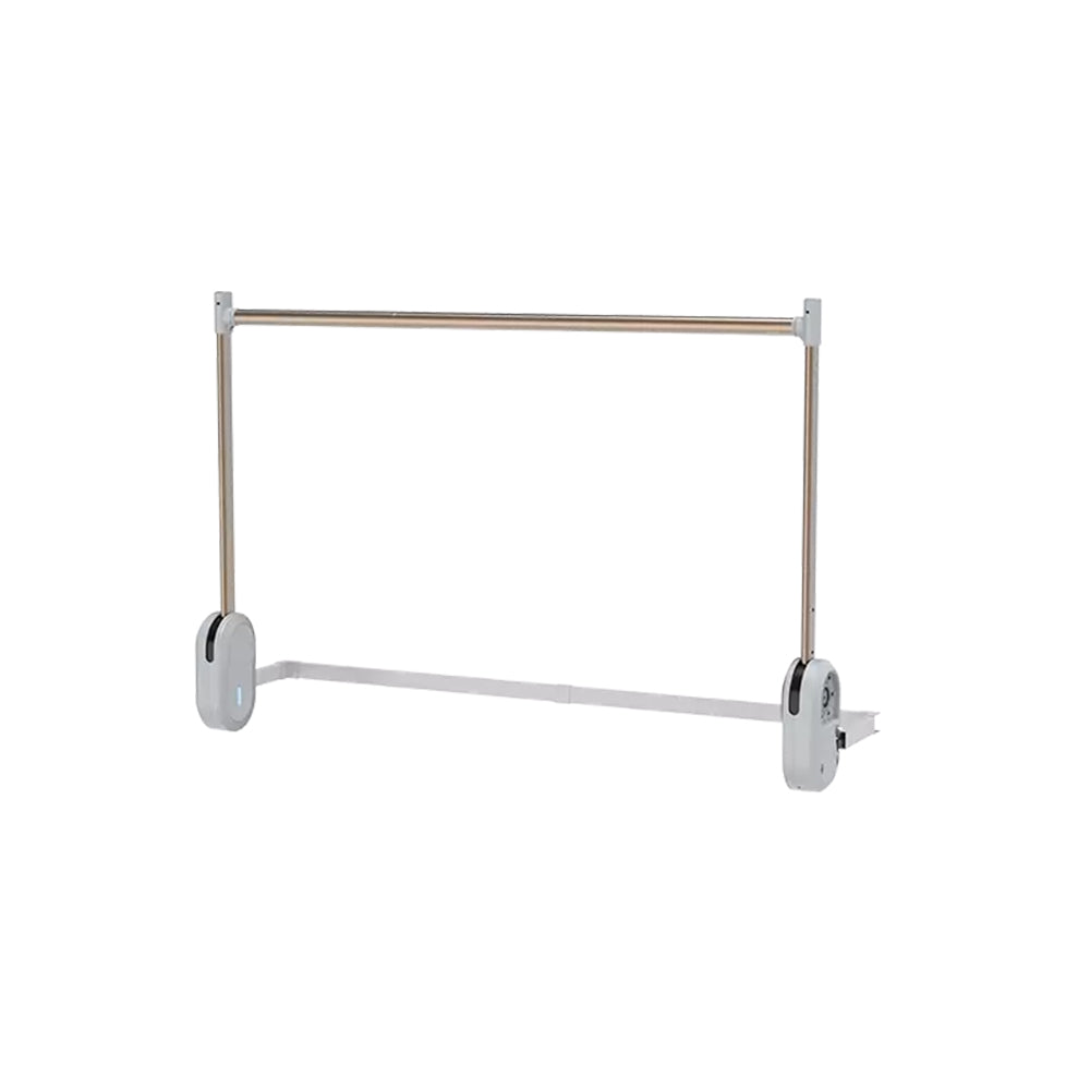 Sistem lift electric coborat cu haine agatate pe bara